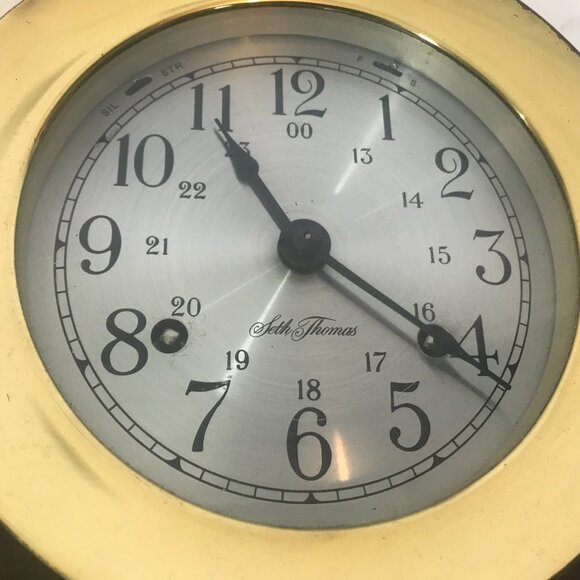 Vintage Seth Thomas Brass Ship Clock On Wood Base 8"W X 7"T With Key - Picture 6 of 8